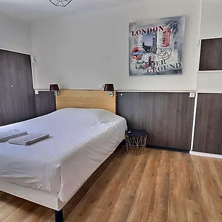 Le Smile Hotel Saint-Vincent-Sterlanges