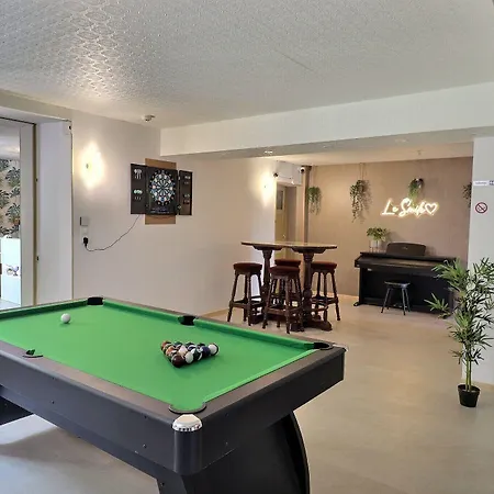 Le Smile Hotel Saint-Vincent-Sterlanges
